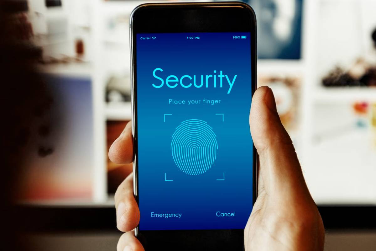 Smart Security to Keep Residents Safe Smart Security to Keep Residents Safe